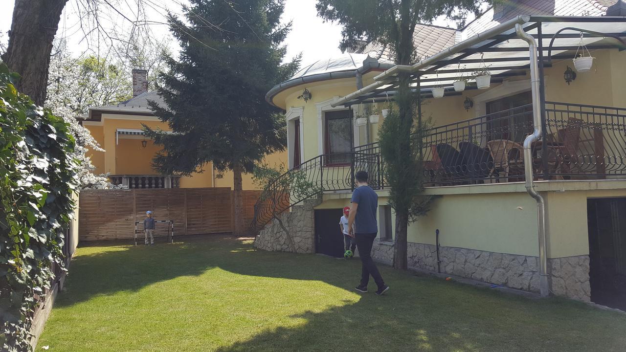 Palma Villa In City Park Budapest - Semi Suteren Exterior photo